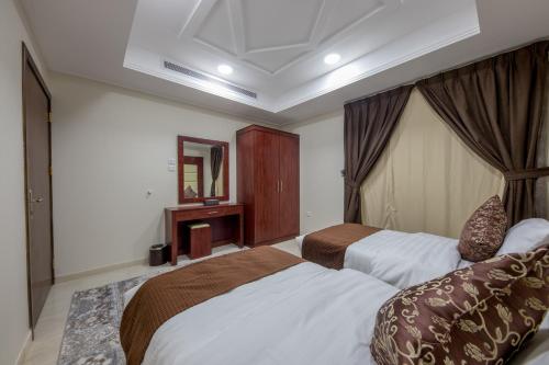 Experience Comfort and Convenience at Flora Park 2 Hotel Suites in Yanbu