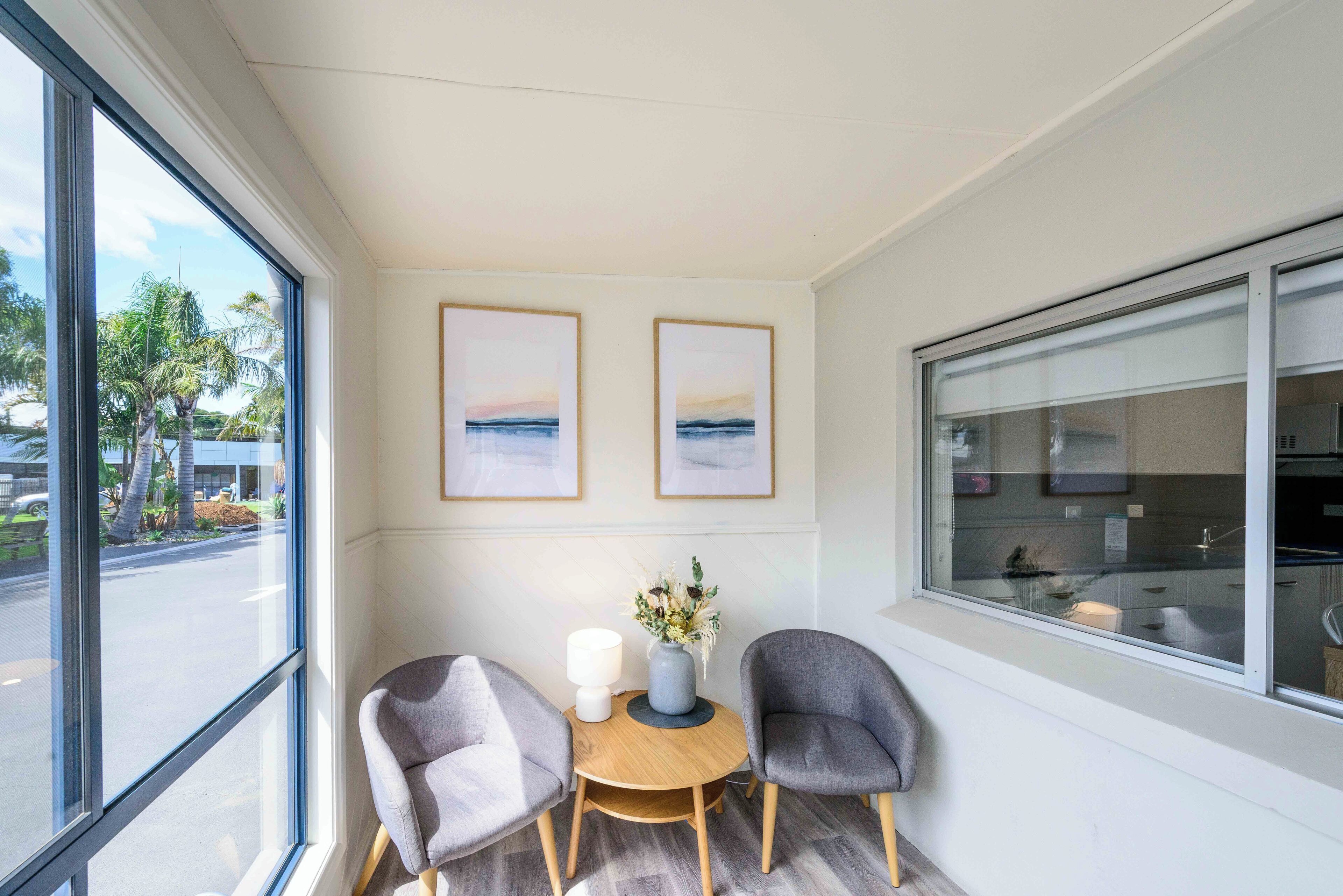 George's Bay Hotel & Apartments