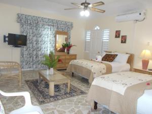 Paradise Inn