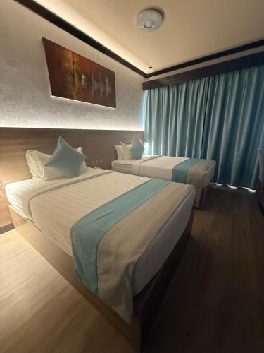 Strand Hotel